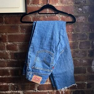 Classic Levi’s 501 Straight Leg Jeans
